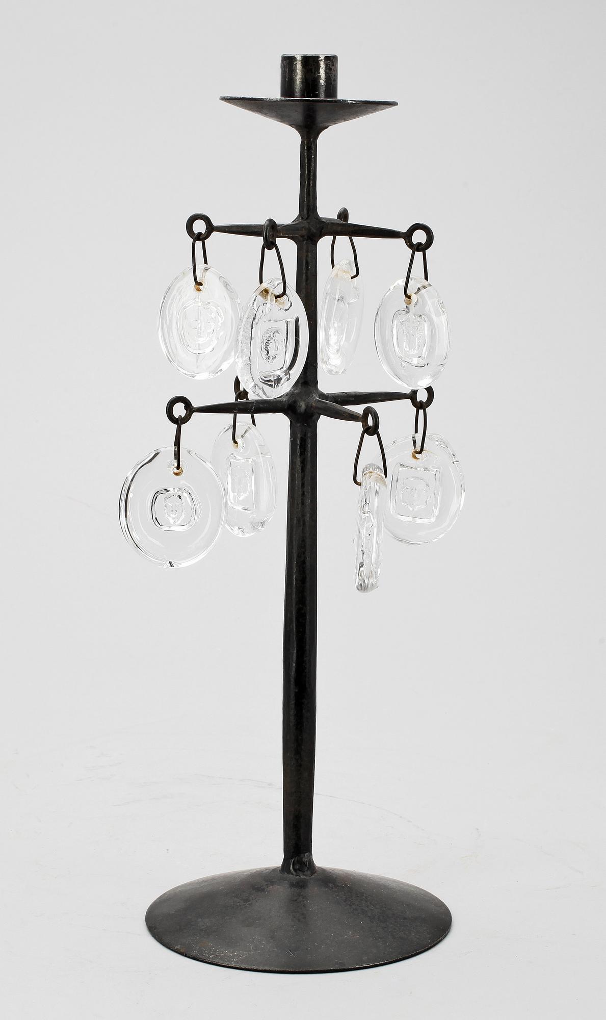 LJUSSTAKE, glas och järnsmide, Erik Höglund, Boda. 1900-talets andra hälft.