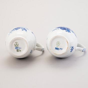 ROYAL COPENHAGEN, A 40-piece set of 'Blå Blomst" tablewear, second half of the 20th century.