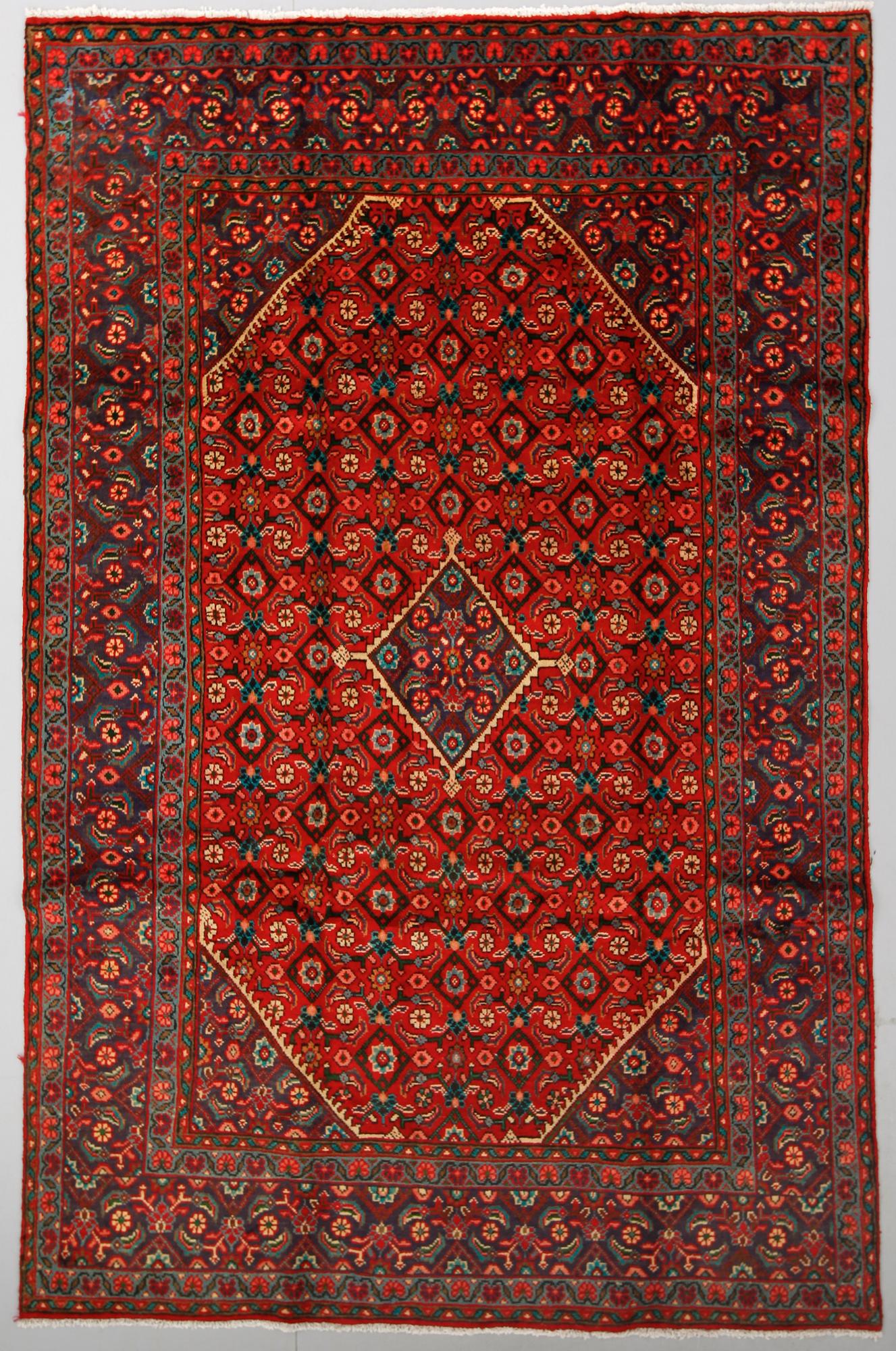 MATTA, Hamadan, ca 310 x 203 cm.