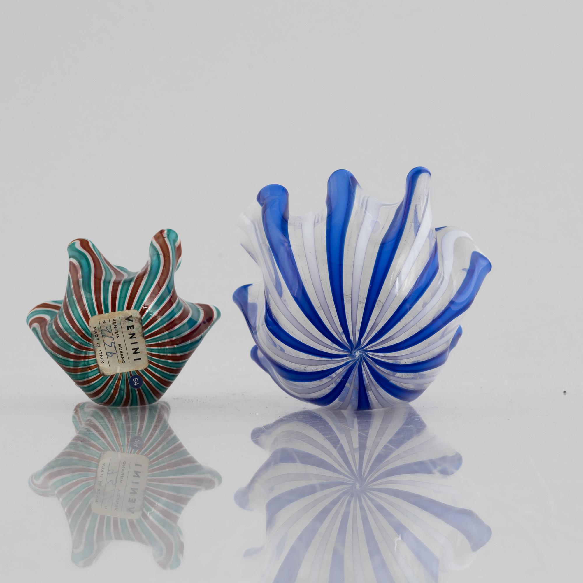 Skålar, 4 st, glas, bl.a. Sven Palmqvist, Orrefors och Venini, Murano, Italien.