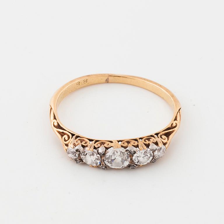 A old cut diamond ring.