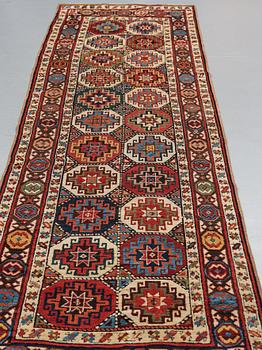 A RUNNER, Antique Moghan, ca 360 x 106,5 cm.