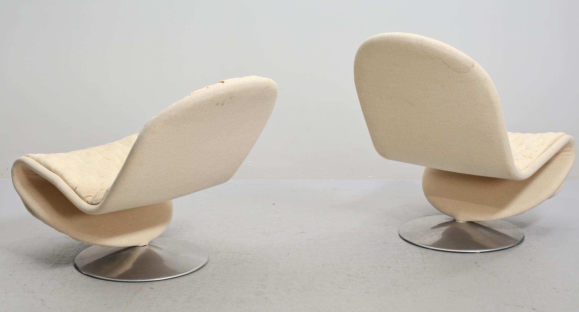 FÅTÖLJER, ett par,  ur serien "System 1-2-3", Verner Panton, 1900-talets andra hälft.