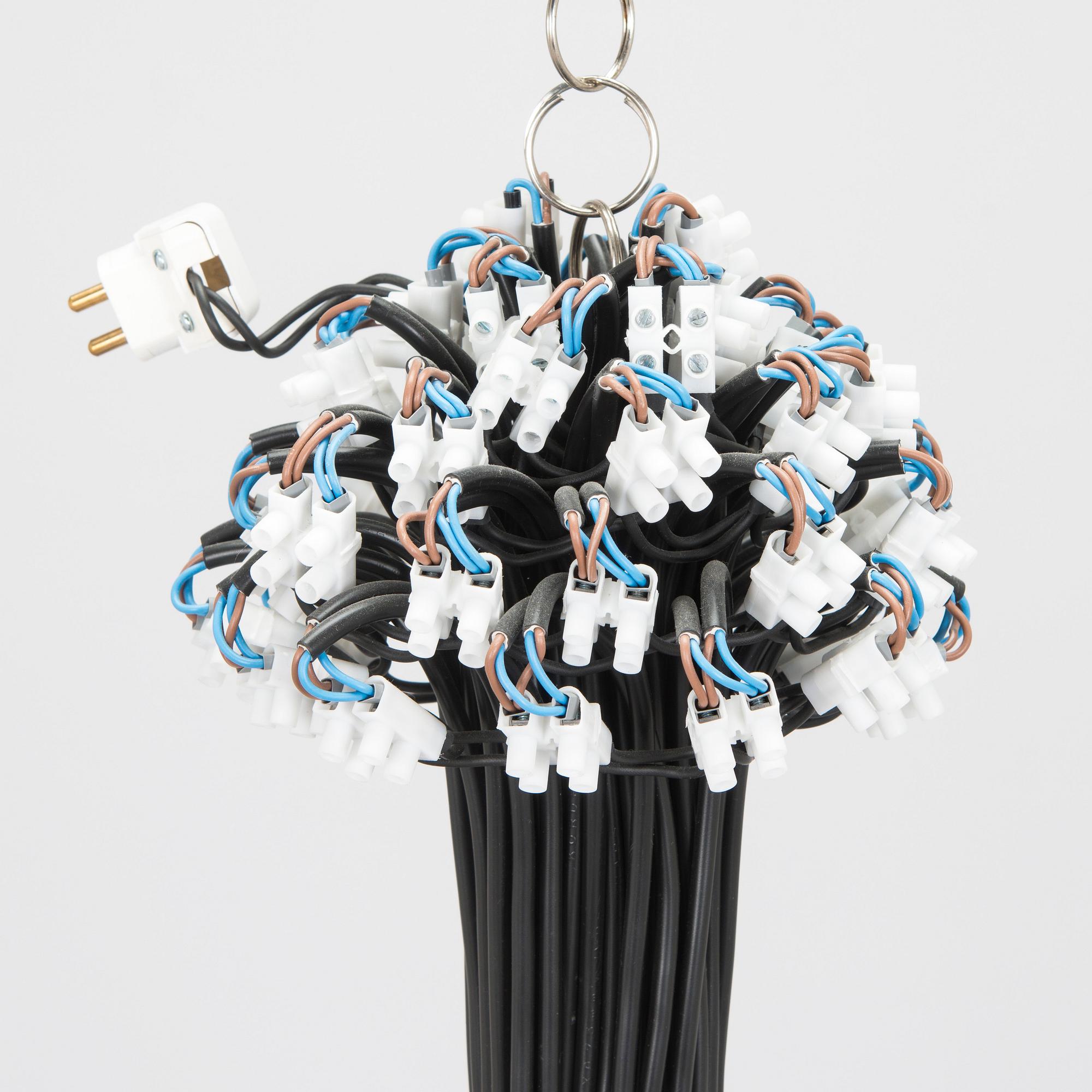 Rody Graumans, kattovalaisin, "85 lamps", Droog Design, Hollanti, 2000-luku.