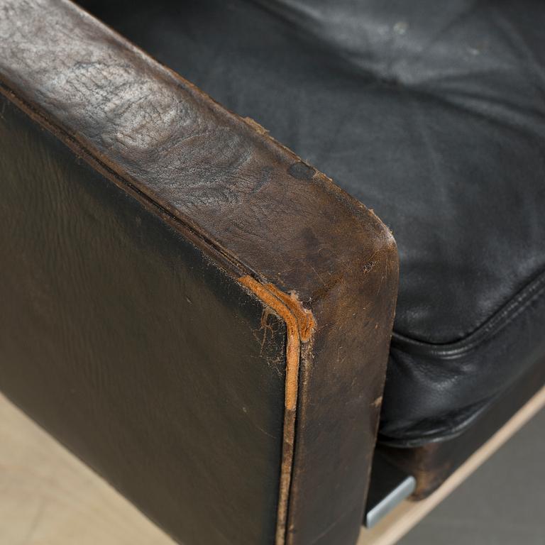 POUL KJAERHOLM, fåtölj, "PK31", troligen E Kold Christensen, Danmark.