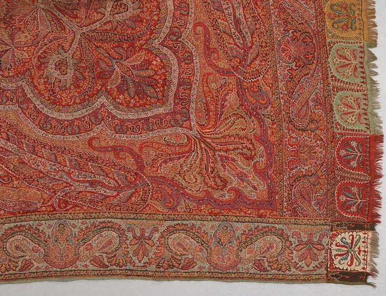 PASILYSCHAL, ylle. Kashmir, Indien, sent 1800-tal.