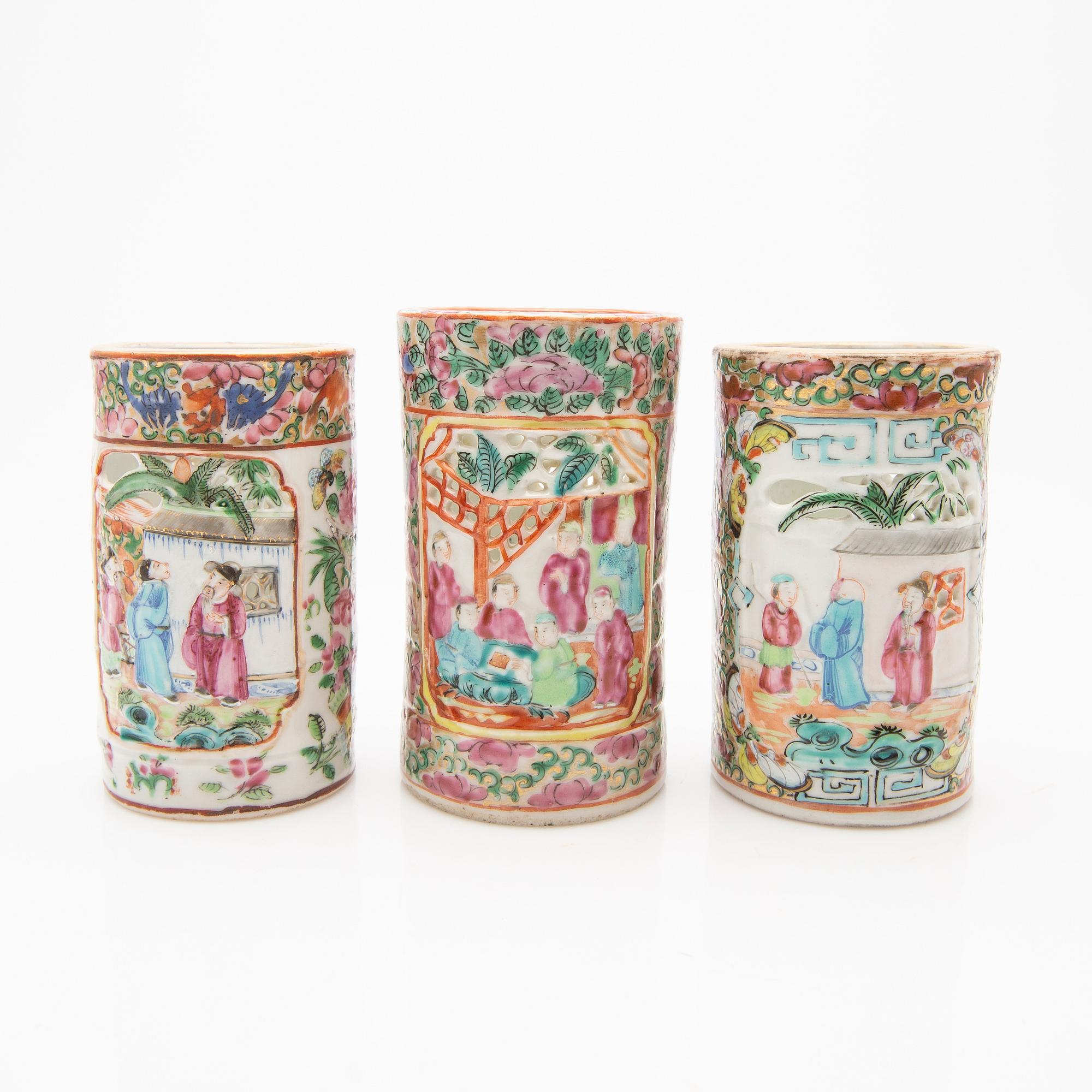 A porcelain set, 8 pieces, Canton, 19th century, China.