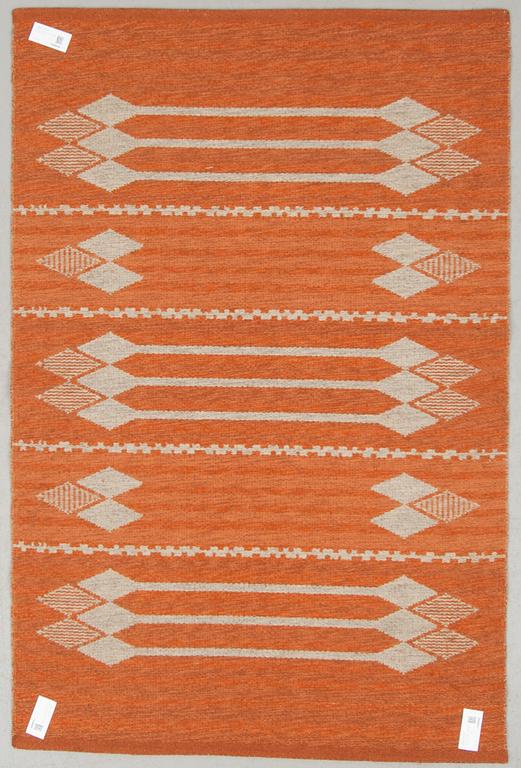 MATTA, rölakan, dubbelsidig. Ca 197 x 130 cm.