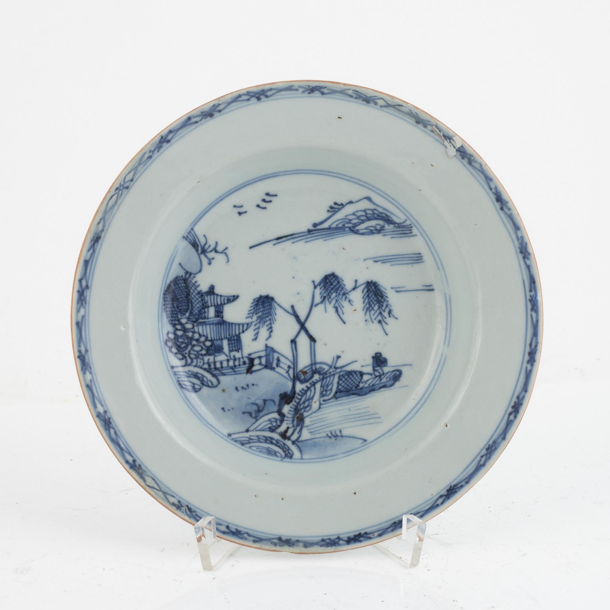 Servisdelar, porslin, 7 delar, Kina, Qingdynastin, 1700-tal.