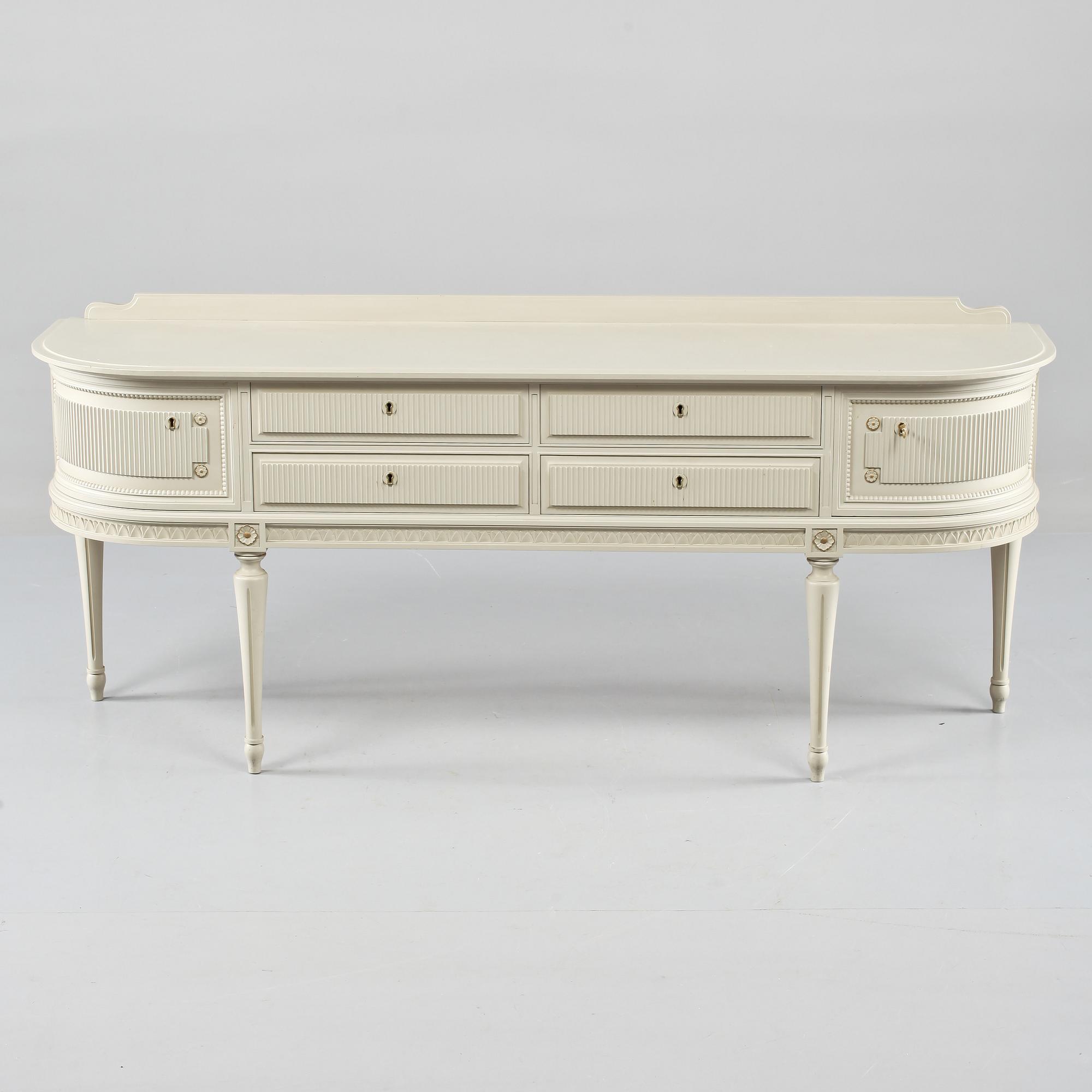 SIDEBOARD, gustaviansk stil, 1900-talets andra hälft.