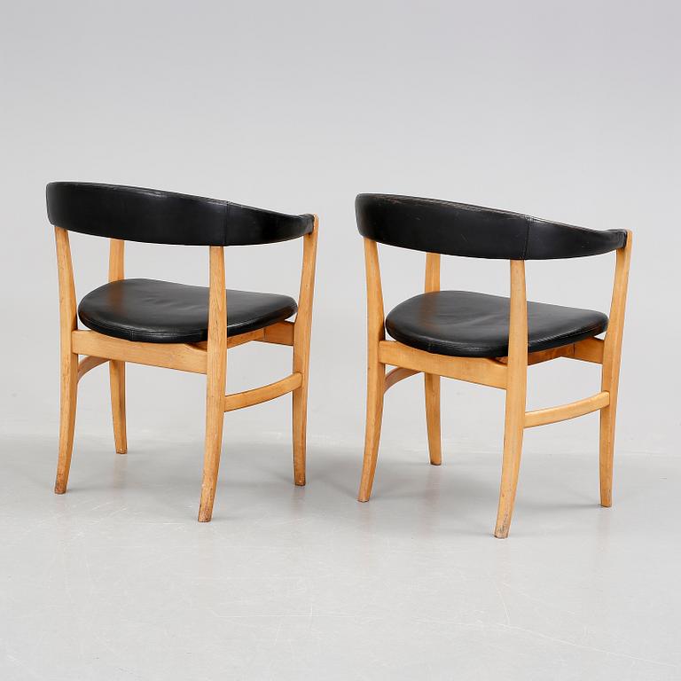 STOLAR, ett par, Westbergs möbler, troligen Carl-Axel Acking, 1940-tal.