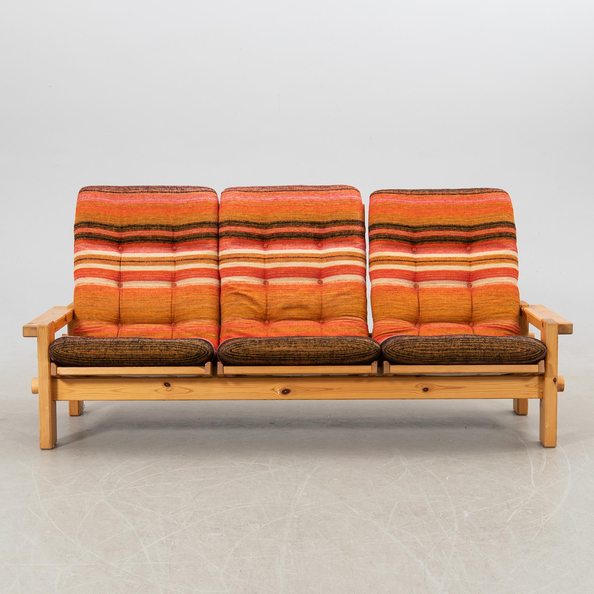 Yngve Ekström, Sofa "Dymling" for Swedese 1970s.