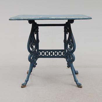 TRÄDGÅRDSBORD, 1900-talets första hälft.
