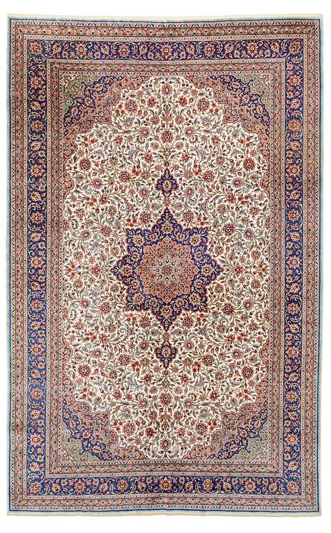 Matta, Old silke Kayseri/Hereke, ca 310 x 195 cm.