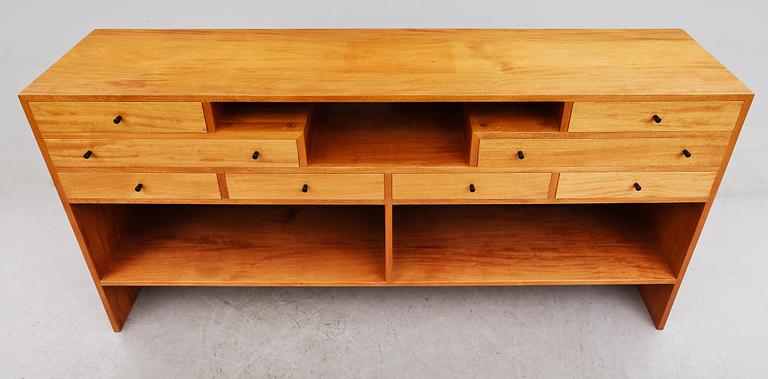 SIDEBOARD, 1900-/2000-tal.