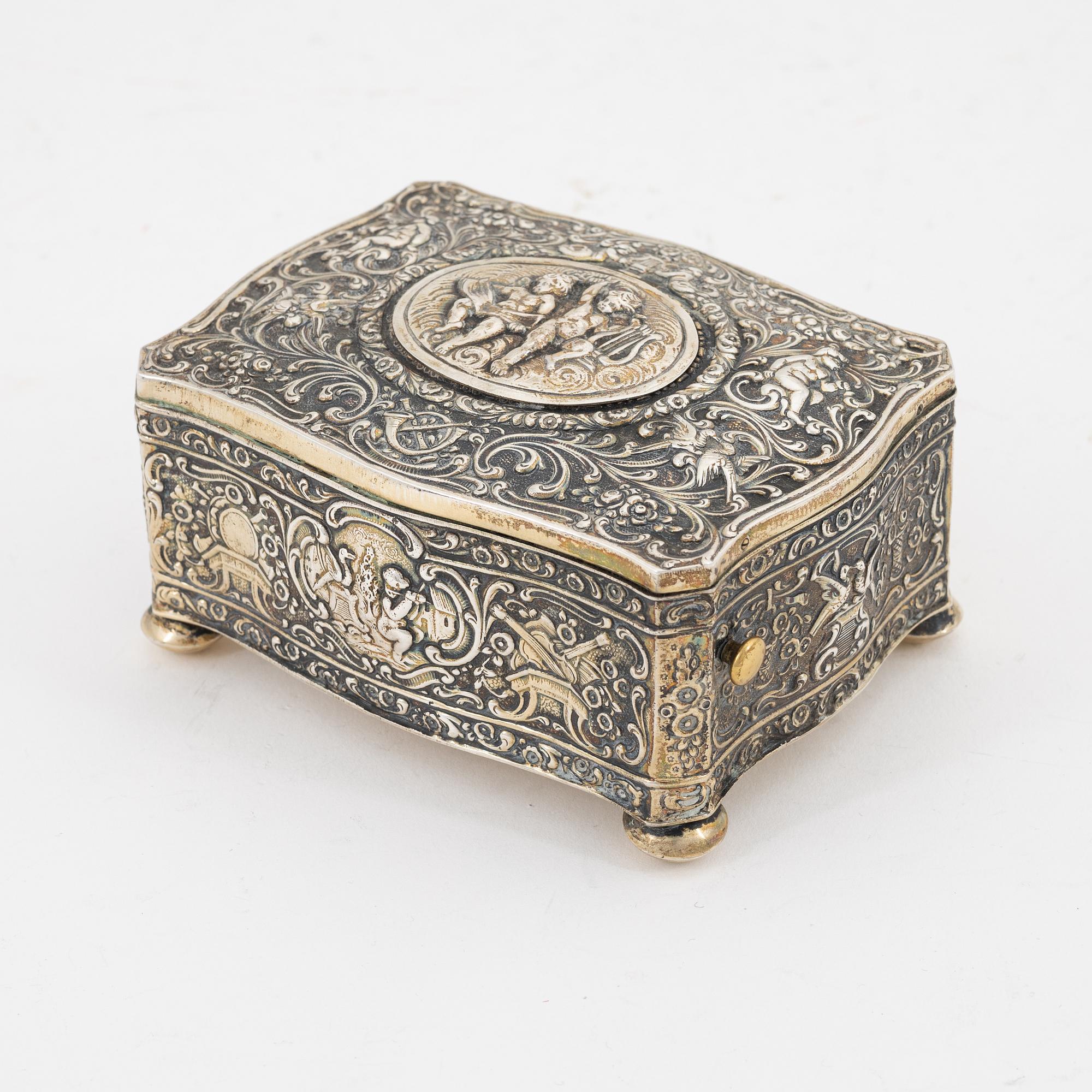 A silver music box, Germany, first half of the 20th century.