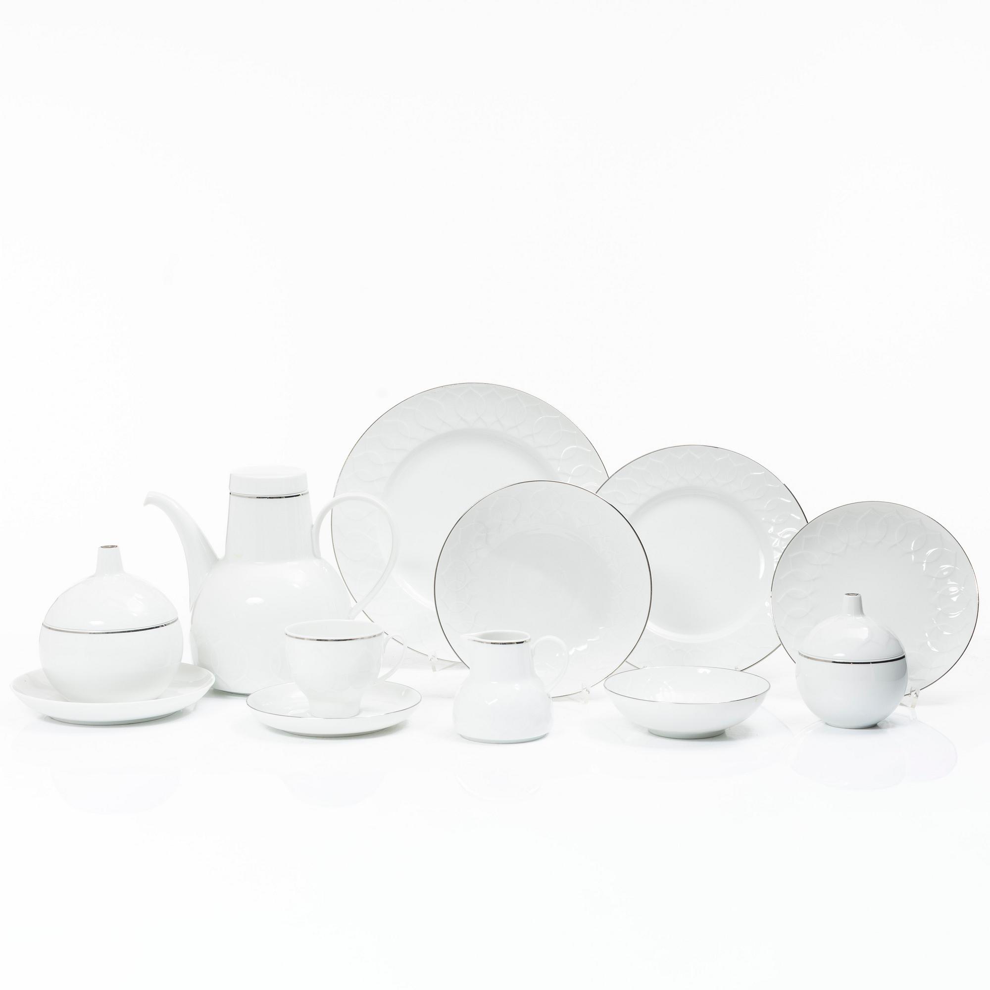 Björn Wiinblad, A 116 piece "Lotus" service, Studio Line, Rosenthal, Germany.