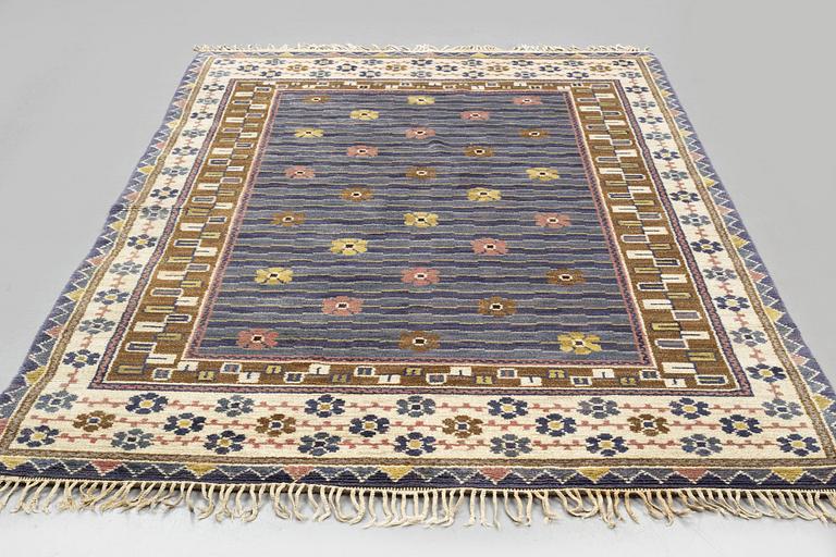 Märta Måås-Fjetterström, matto, "Steninge", knotted pile, ca 315 x 200-204 cm, signed AB MMF.