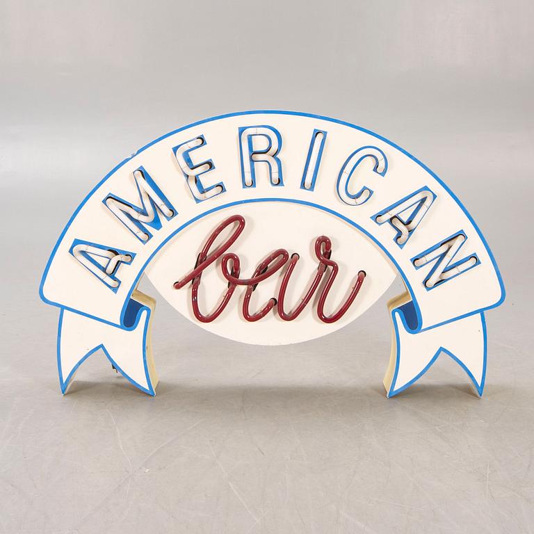 A 1990's neon sign "American bar".