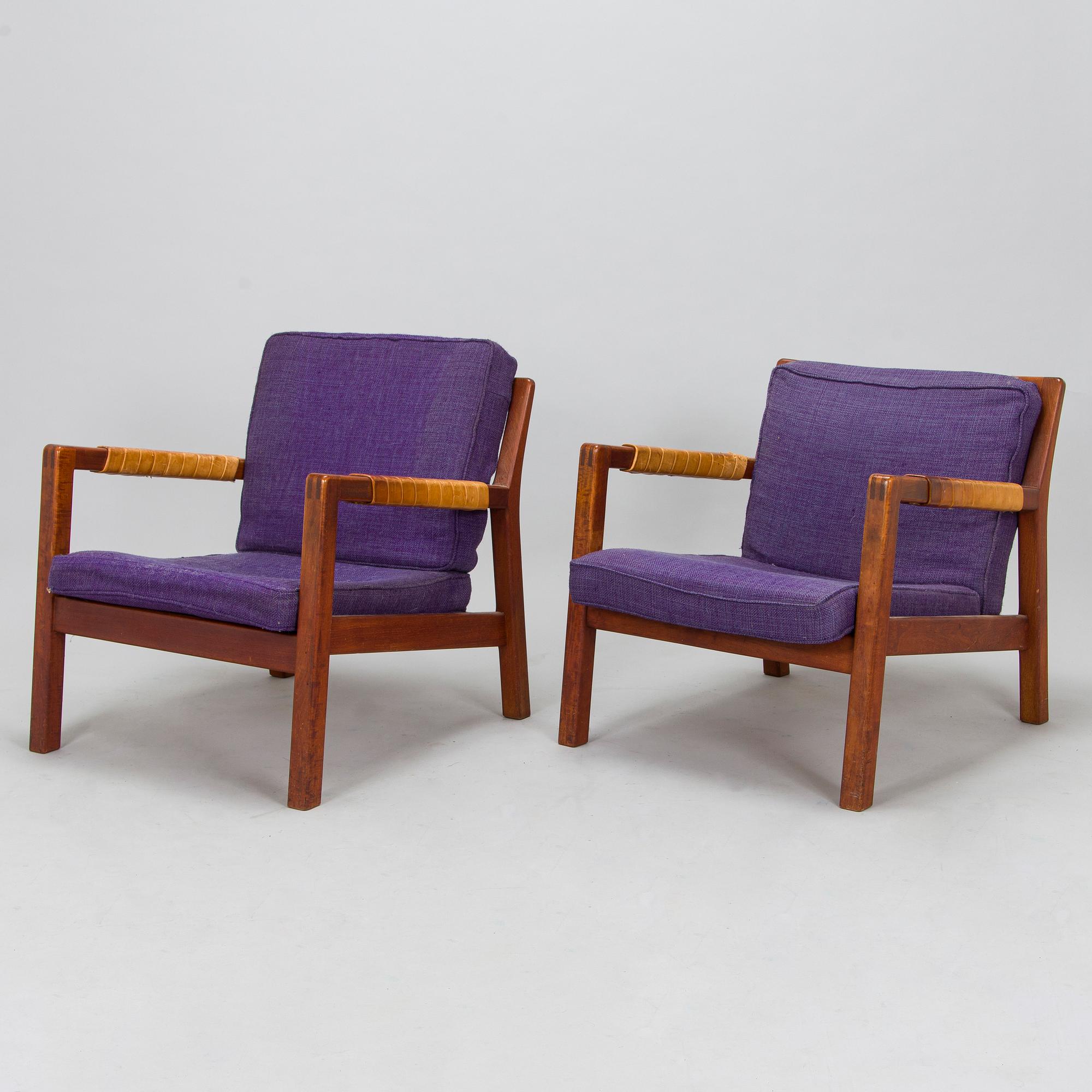 Carl Gustaf Hiort af Ornäs, Nojatuolipari, "Rialto", Puunveisto Oy - Träsnideri Ab, 1900-luvun puoliväli.