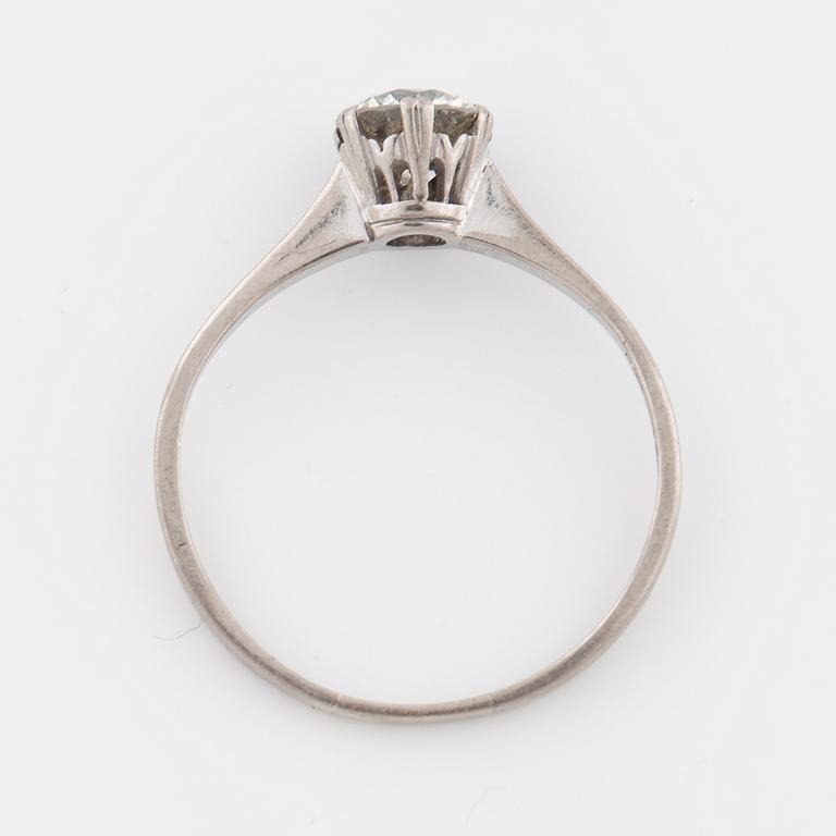 RING, med briljantslipad diamant, 1.00 ct, Evert Lindberg, Göteborg, 1966.