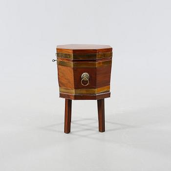 A George III wine cooler from the 19th century.