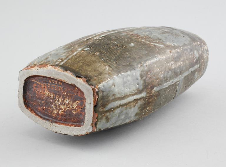 Unique chamotte stoneware vase  by CARL-HARRY STÅLHANE, Rörstrand, signed and dated -63.