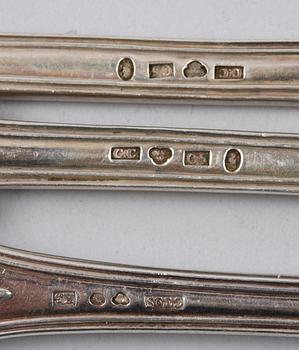 BESTICKSERVISDELAR, 10 delar, silver, flertal smeder bla Christopher Creutz, Stockholm, 1840-70-talet.