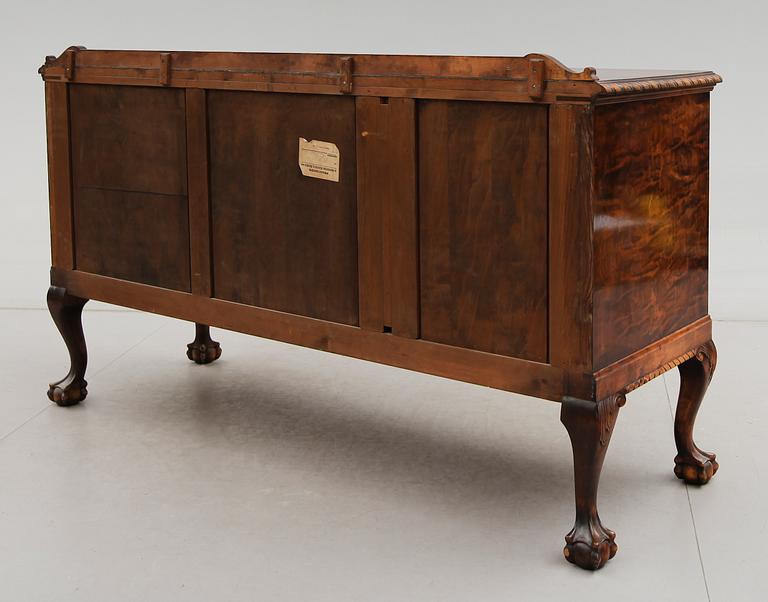 SIDEBOARD, Chippendalestil, 1900-talets f.