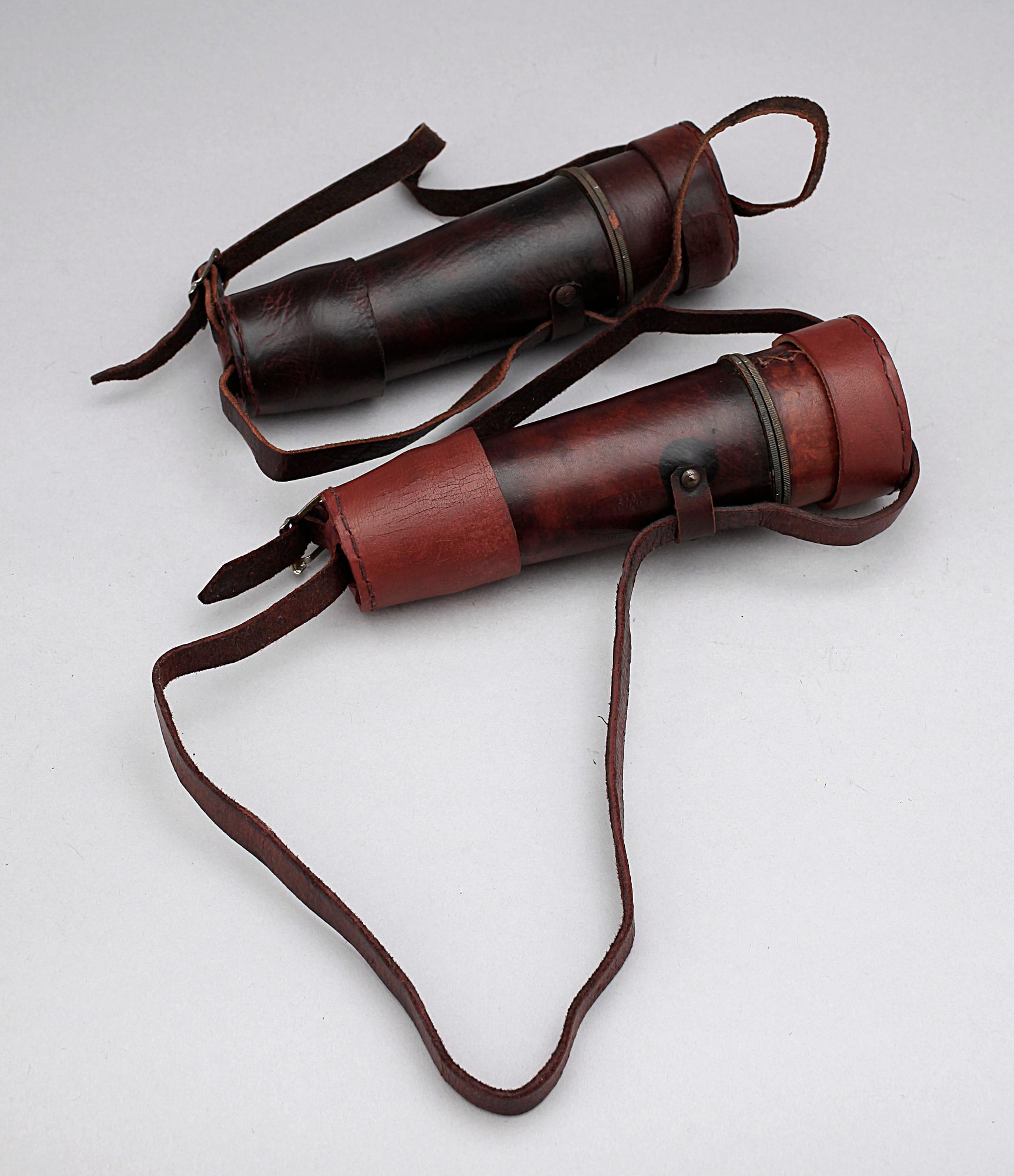 KIKARE, 2 st, Kelvin & Hughes, London 1917.