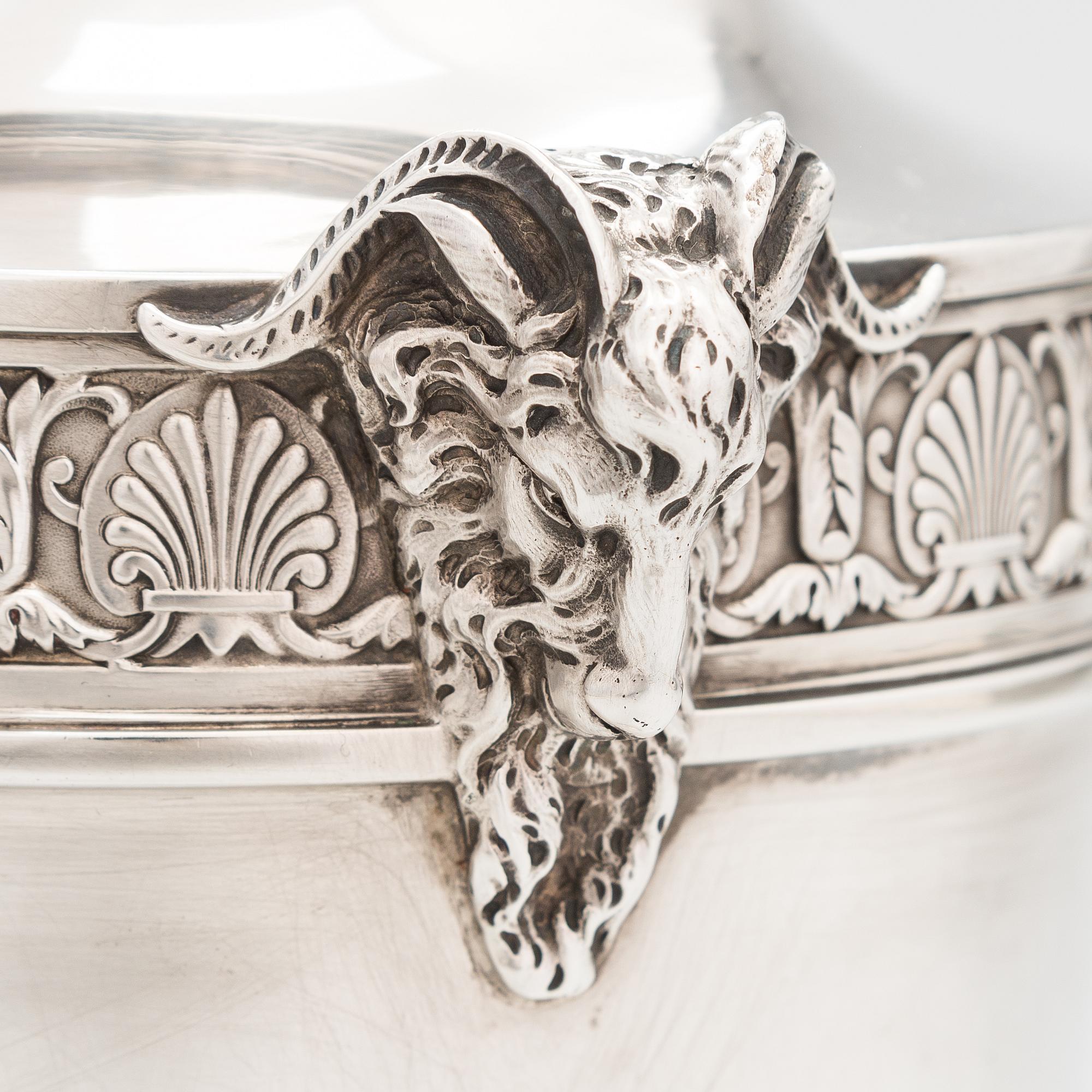 A. Risler & Carré, silver vase, Paris, around 1900.