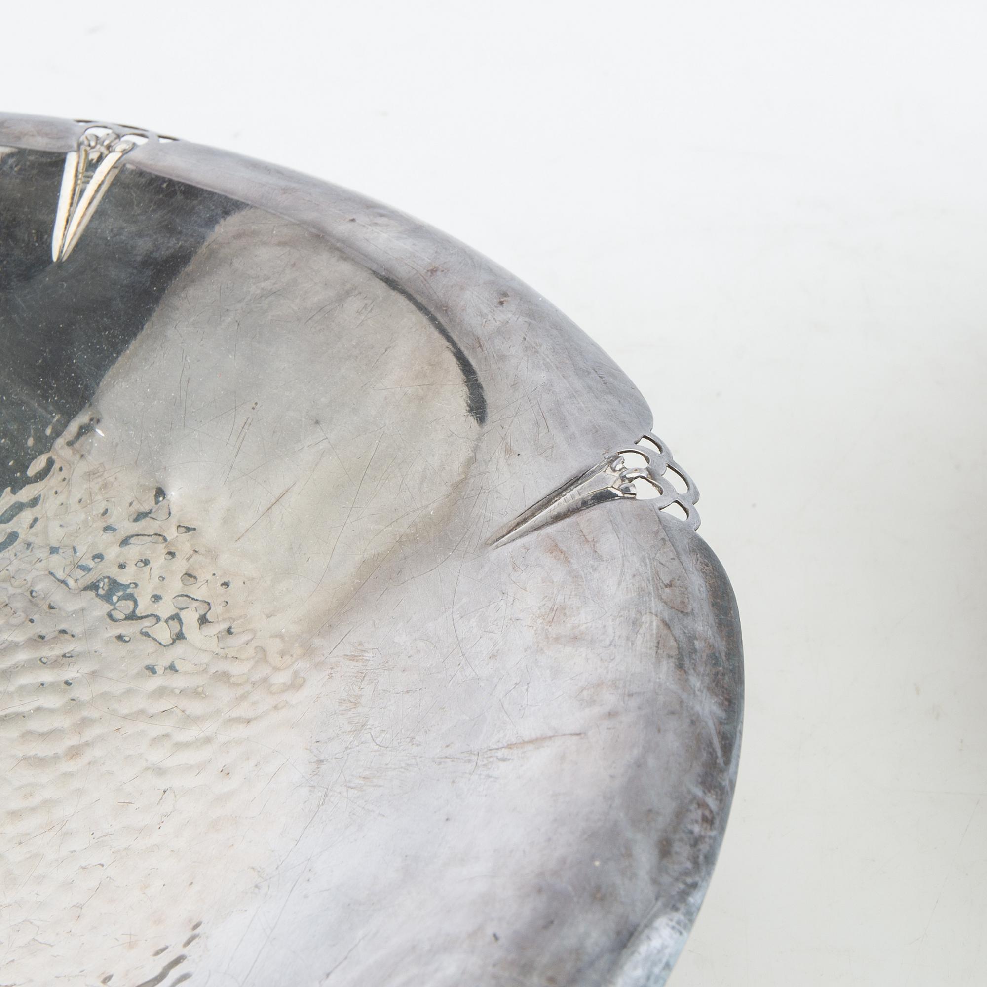 Bowls 2 pcs of silver-plated metal, first half of the 20th century.