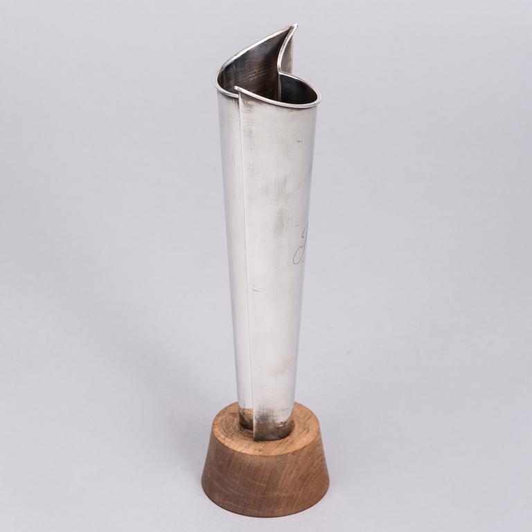 VAS, silver, "Liekki" Tapio Wirkkala, Kultakeskus, Tavastehus 1962.