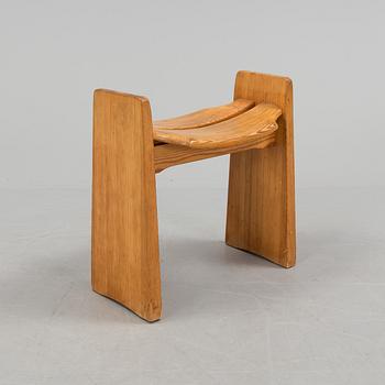 GILBERT MARKLUND, pall, för Furusnickarn AB. 1900-talets andra hälft.