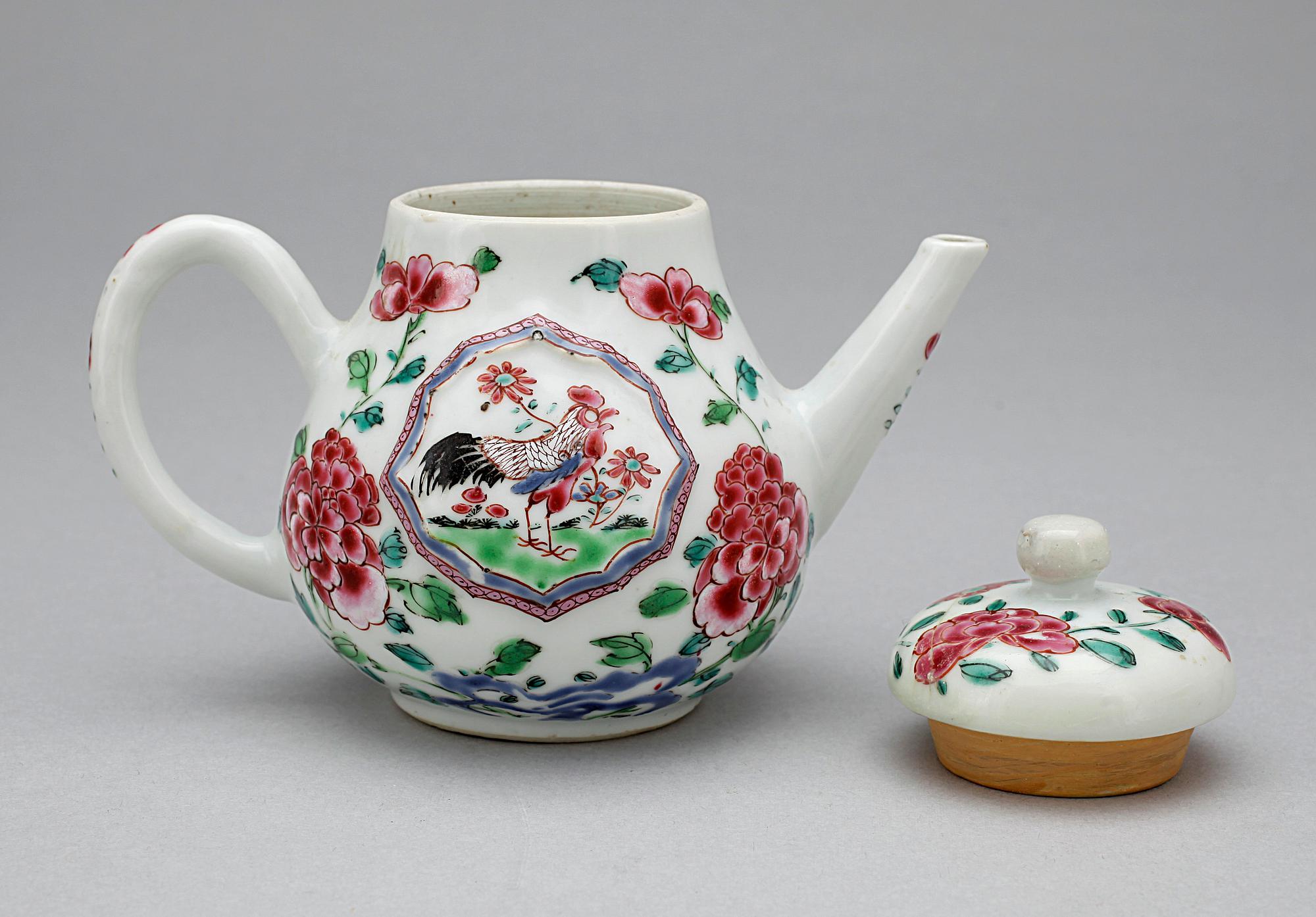 TEKANNA, porslin, Yongzheng/Qianlong Kina 1700-tal.