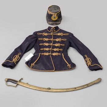 UNIFORMSJACKA, KEPI samt SABEL, 1800-tal.