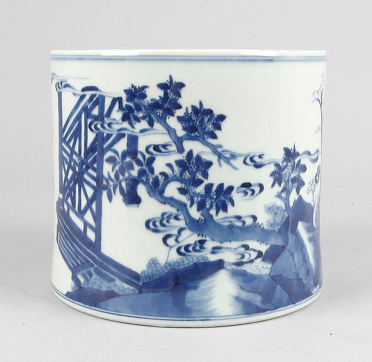 KRUKA, porslin, Kangxi-stil, Kina 1900/2000-tal.