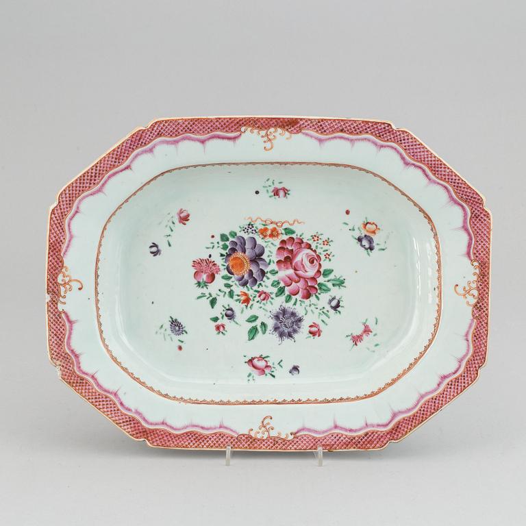 A part famille rose dinner service, Qing dynasty, Qianlong (1736-95).