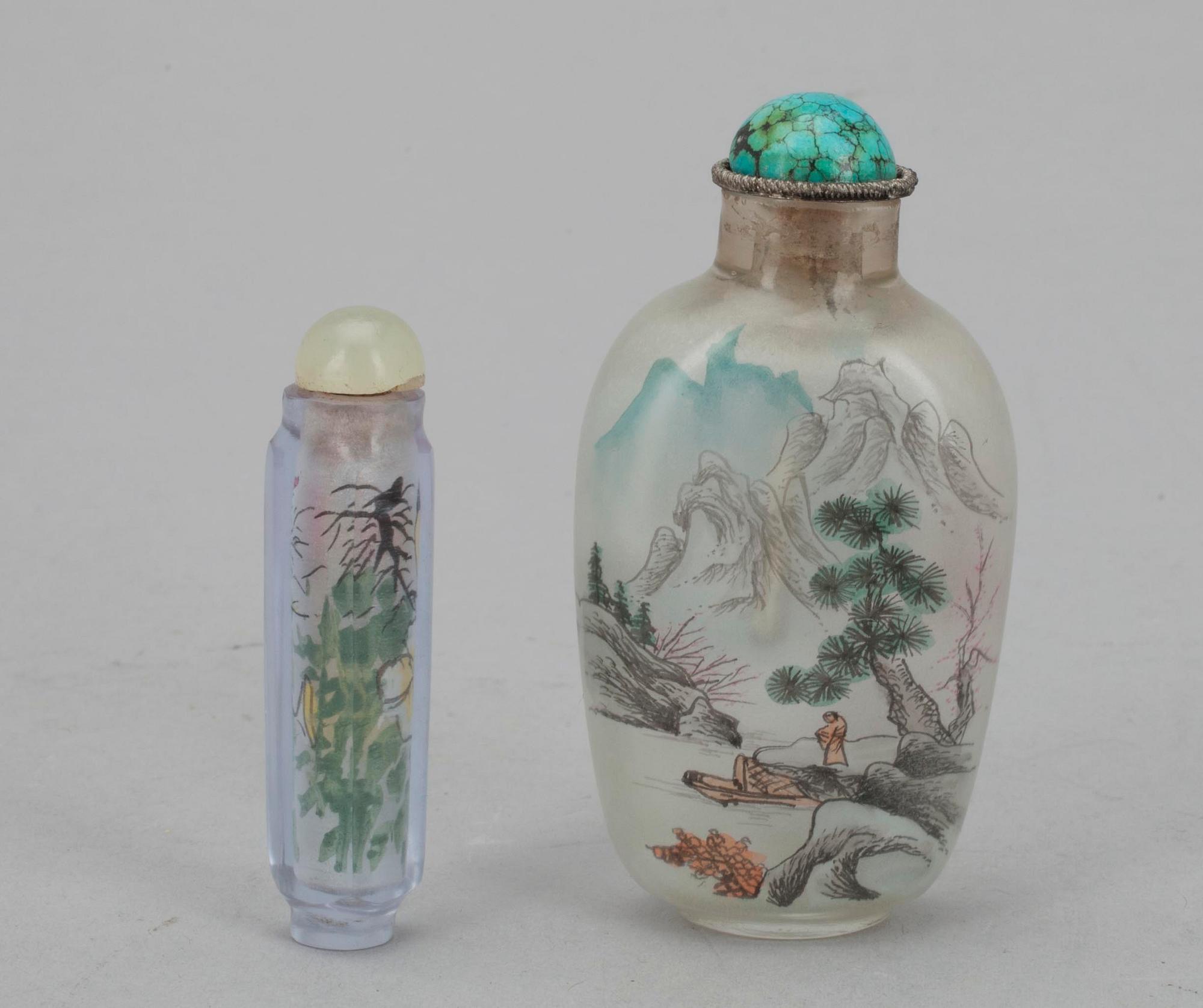 SNUSFLASKOR, 2 st., glas samt turkos. Kina, tidigt 1900-tal.
