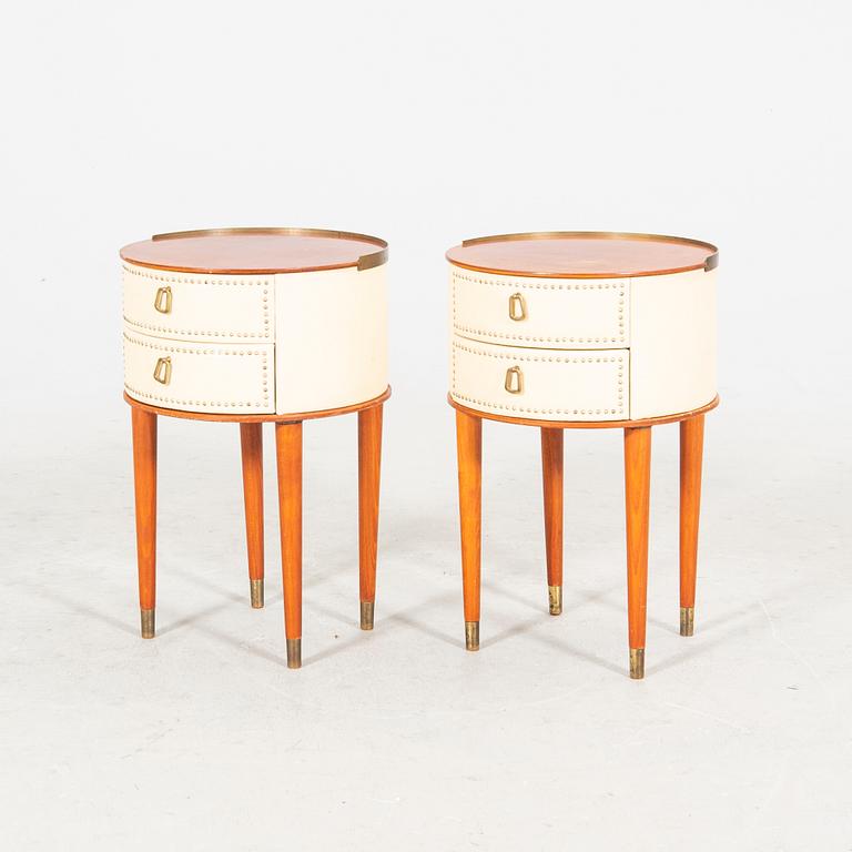 Sängbord, ett par, Halvdan Petterssons Möbelfabrik, Tibro, 1900-talets mitt.