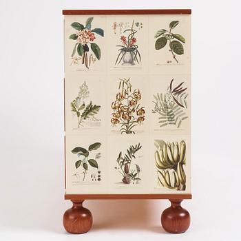 Josef Frank, a mahogany chest of drawers 'Florabyrå Linné', Svenskt Tenn, Sweden 2007, model 1050, jubilee ed. 31/50.