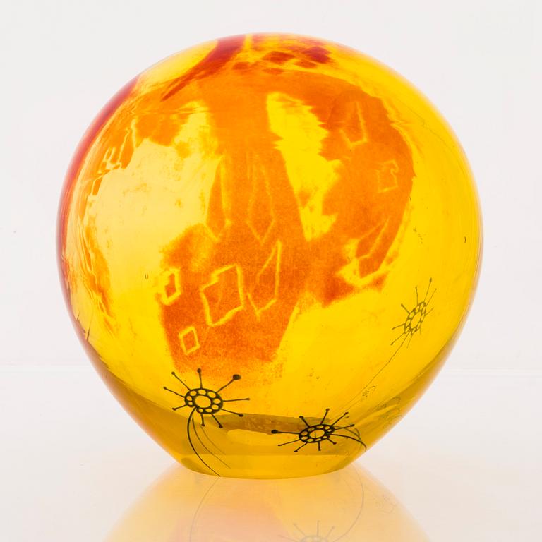 ELLA VARVIO, A glass sculpture, signed Ella Varvio 2014.