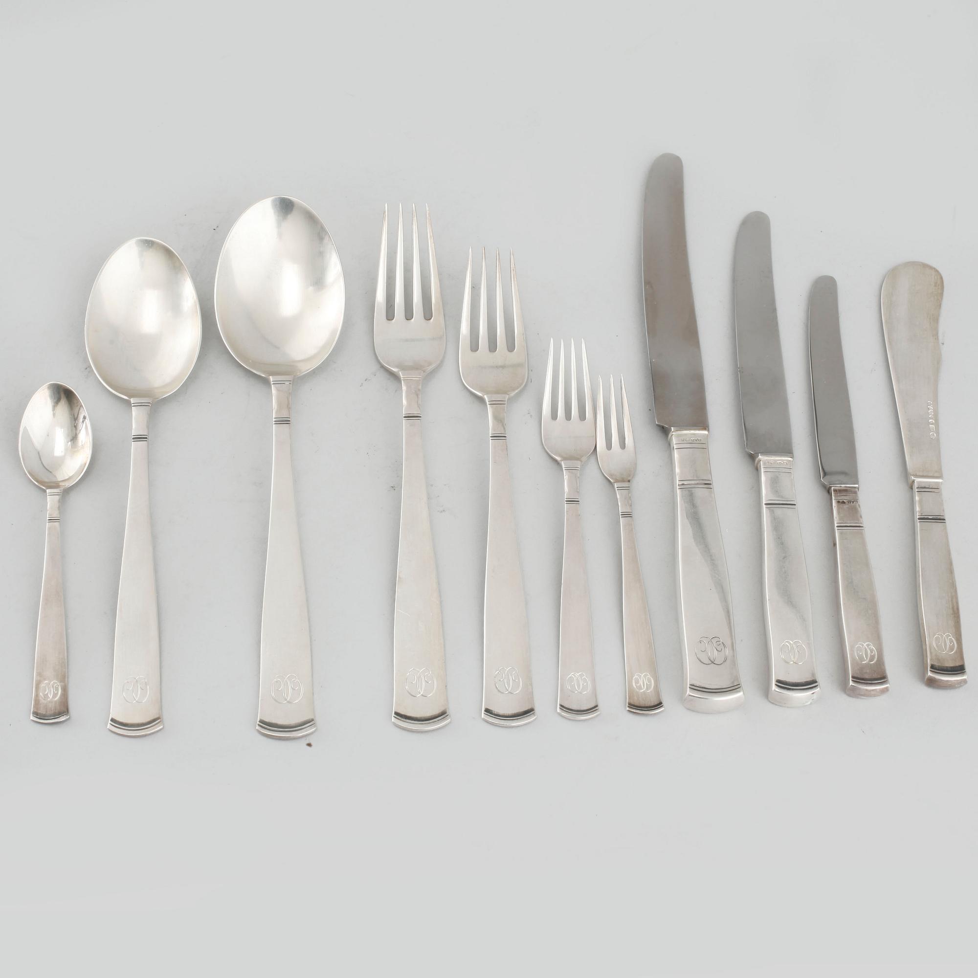 Silver and steel cutlery set, "Rosenholm", 122 pieces designed by JACOB ÄNGMAN, manufactured by GAB, weight 4360 g.