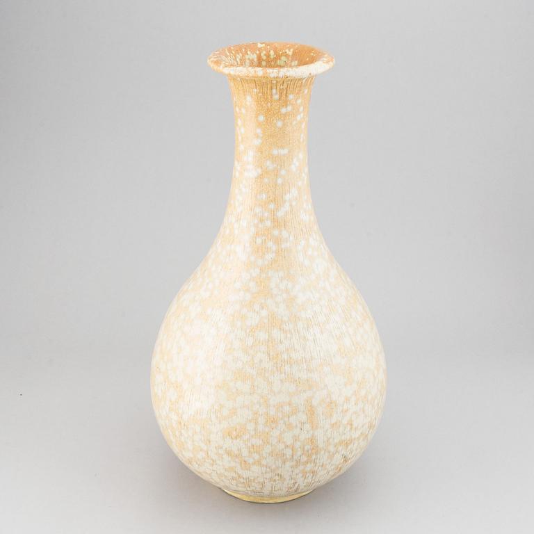 Gunnar Nylund, a stoneware vase for Rörstrand, signed.