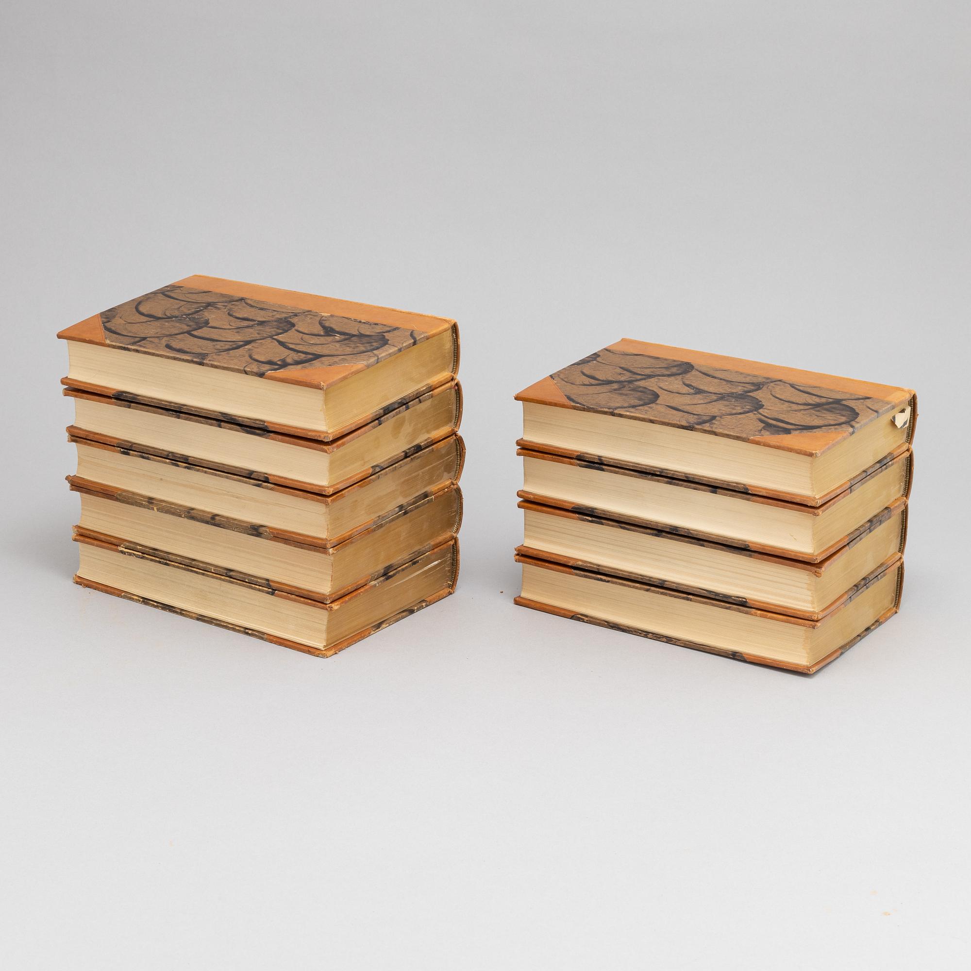 Nine volumes of Gustaf Elgenstiernas 'Den introducerade svenska adelns ättartavlor', Stockholm, 1925-36.