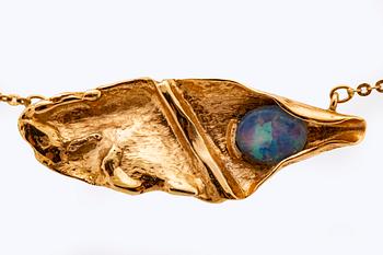 Opalcollier 18K guld med 1 opal ca 10 x 7 mm, Firma Rosenkvists Guldsmedaffär, Malmö.