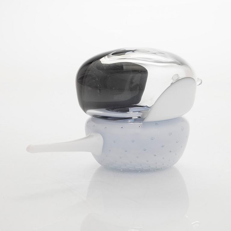 Matti Klenell, a 'Korpi Baby' glass bird, signed M. Klenell, Iittala.