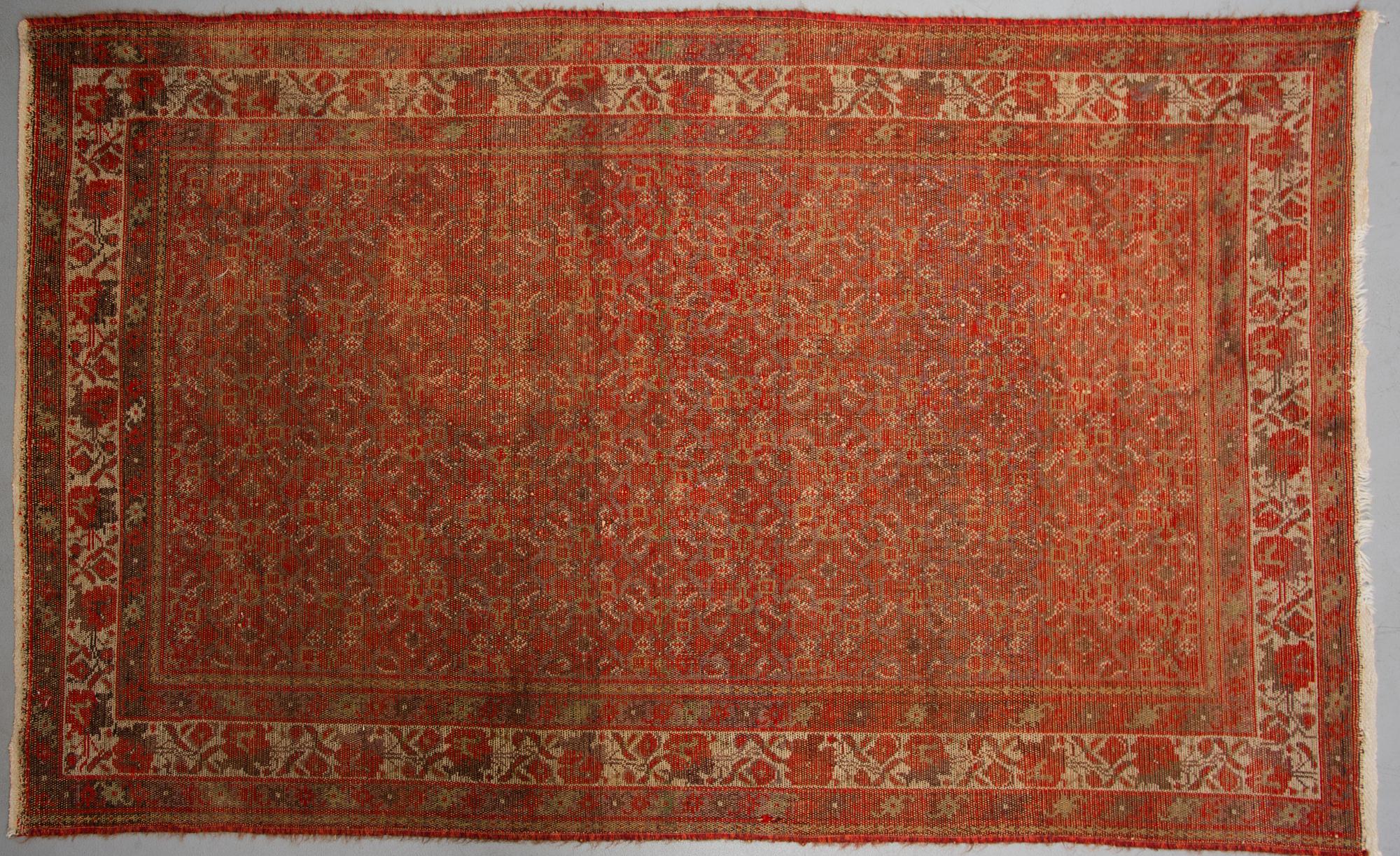 MATTA, nordöstra Iran, antik. Ca 195x120 cm.