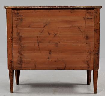 BYRÅ, sengustaviansk stil, tidigt 1900-tal.