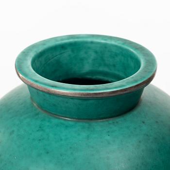 Wilhelm Kåge, an 'Argenta' vase, Gustavsberg.